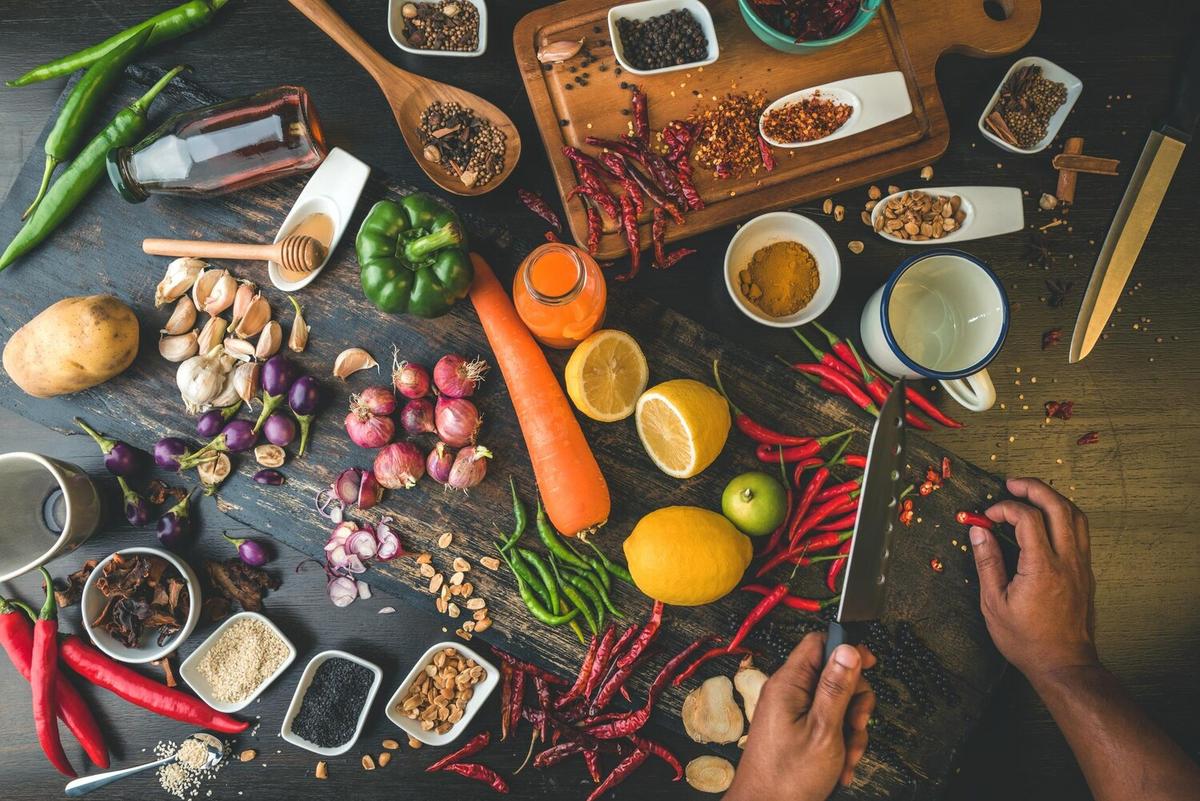 Spicy and Sweet: Understanding the Balance in Thai Cooking